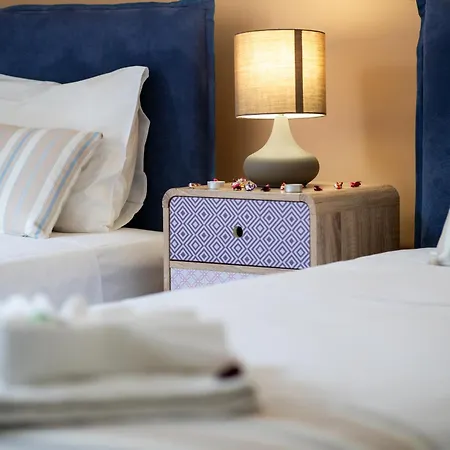 Ilias Seaside House *