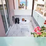 Ilias Seaside House *