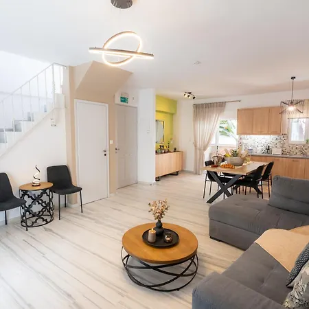 Apartment Ilias Seaside House